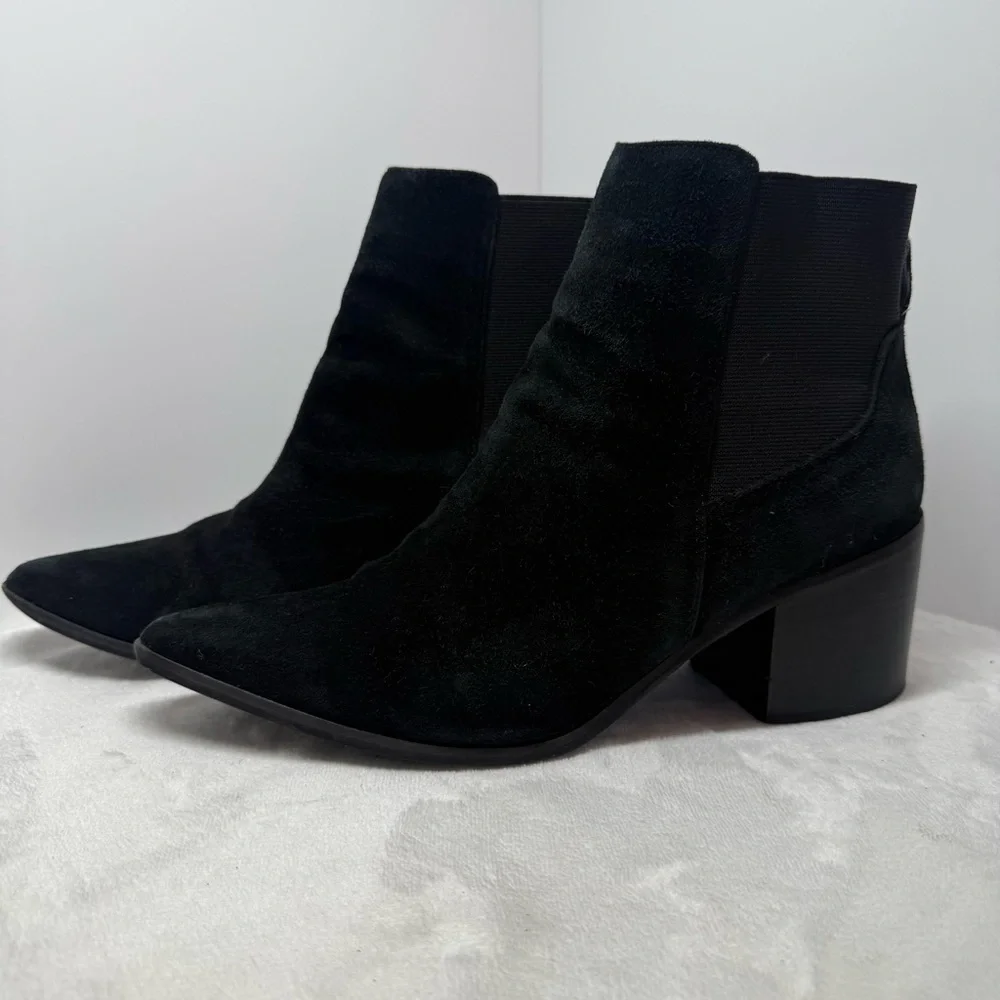 Aldo step out